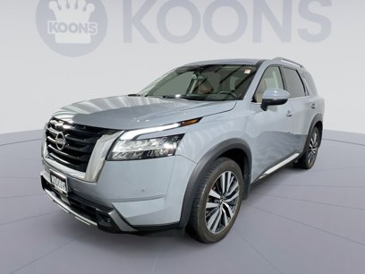 Used 2022 Nissan Pathfinder Platinum w/ Cargo Package