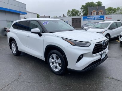 Used 2022 Toyota Highlander LE