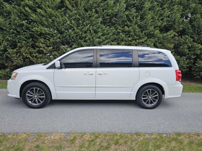 Used 2017 Dodge Grand Caravan SXT