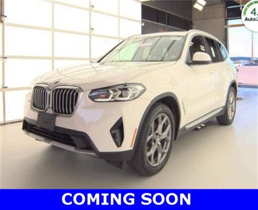 Used 2022 BMW X3 xDrive30i w/ Premium Package 2