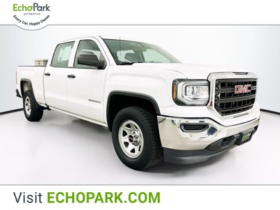 Used 2018 GMC Sierra 1500 4x4 Crew Cab w/ Sierra Convenience Package