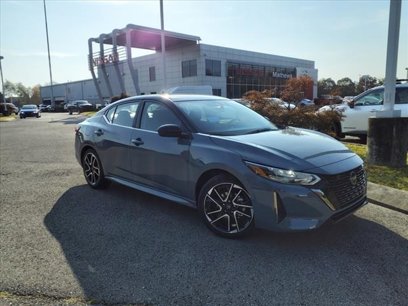 New 2025 Nissan Sentra SR