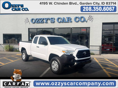 Used 2016 Toyota Tacoma SR