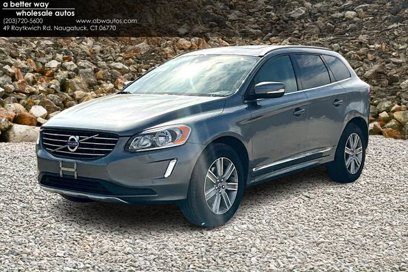 Used 2016 Volvo XC60 T5 Premier w/ Proximity Package