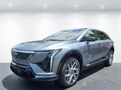 New 2025 Cadillac Optiq Luxury 1