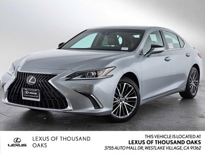 New 2025 Lexus ES 300h w/ Premium Package