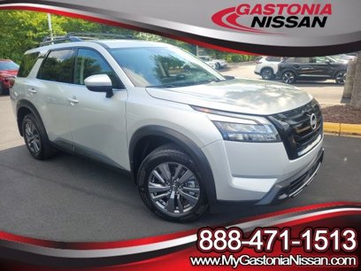 Used 2023 Nissan Pathfinder SV w/ Black Appearance Package