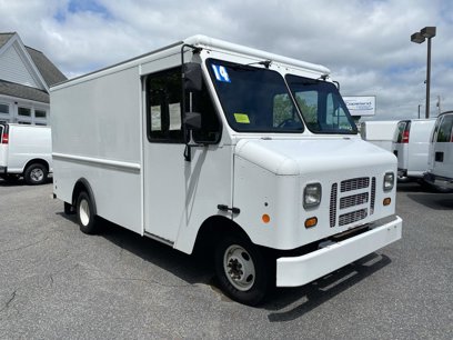 Used 2014 Ford E-350 and Econoline 350 Super Duty w/ A/C Prep Package