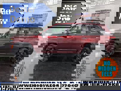 New 2024 Jeep Grand Cherokee Altitude