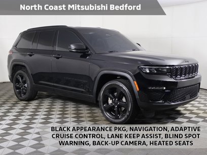 Used 2024 Jeep Grand Cherokee Limited w/ Black Appearance Package