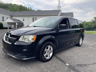 Used 2012 Dodge Grand Caravan SXT w/ Entertainment Group 1