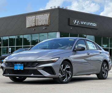 New 2025 Hyundai Elantra Sport