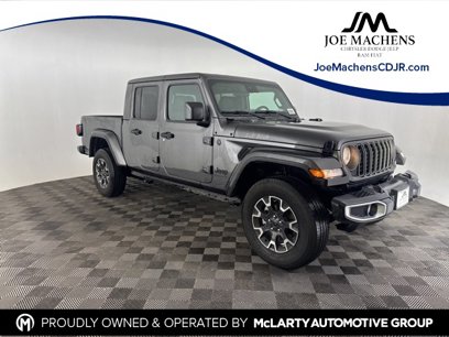 New 2025 Jeep Gladiator Sport w/ Premium Package