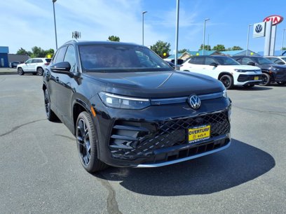 New 2025 Volkswagen Tiguan SEL R-Line