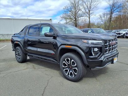 New 2025 GMC Canyon AT4 w/ Nightfall Edition