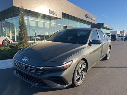 New 2025 Hyundai Elantra SEL