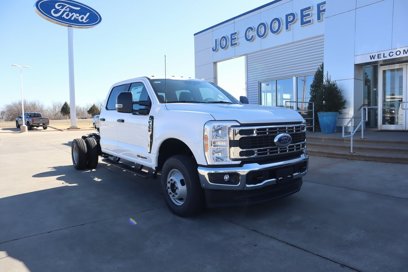 New 2025 Ford F350 XL w/ XL Chrome Package
