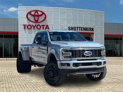 Used 2025 Ford F450 Platinum w/ FX4 Off-Road Package