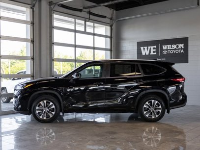 Certified 2023 Toyota Highlander XLE