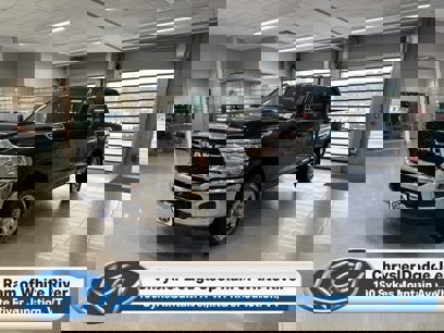 New 2024 RAM 3500 Tradesman w/ Convenience Group