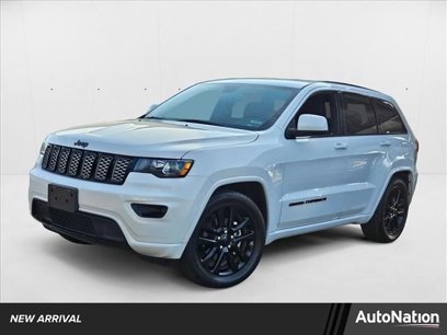 Used 2019 Jeep Grand Cherokee Altitude