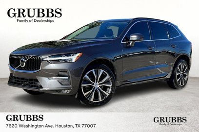 Certified 2022 Volvo XC60 B5 Momentum
