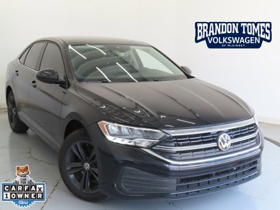 Used 2024 Volkswagen Jetta SE w/ Panoramic Sunroof Package
