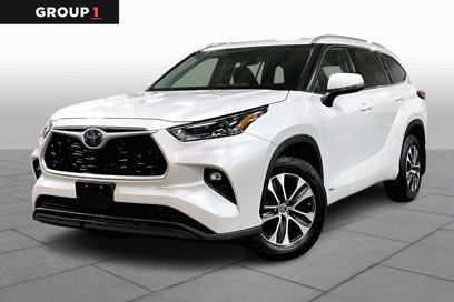 Certified 2022 Toyota Highlander XLE