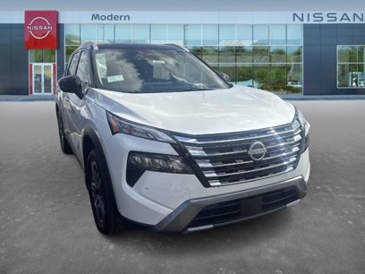 New 2025 Nissan Rogue SL