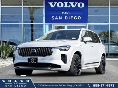 New 2025 Volvo XC90 T8 Plus w/ Protection Package Premier