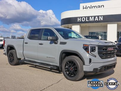 Certified 2024 GMC Sierra 1500 Pro w/ Graphite Edition
