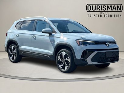 New 2025 Volkswagen Taos SE