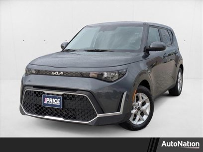 Used 2023 Kia Soul LX w/ Option Group 015