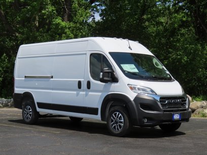New 2024 RAM ProMaster 2500 w/ Quick Order Package 22G SLT