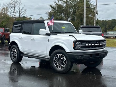 New 2024 Ford Bronco Outer Banks
