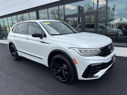Used 2024 Volkswagen Tiguan SE R-Line