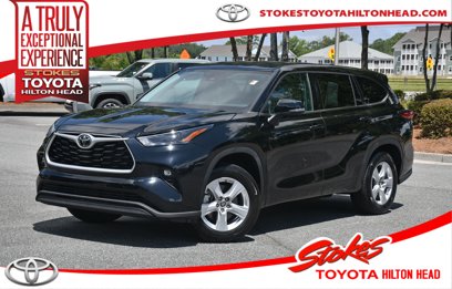 Certified 2022 Toyota Highlander LE