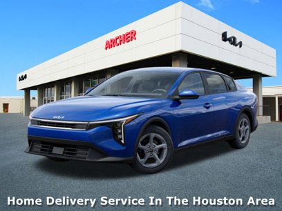 New 2025 Kia K4 LXS