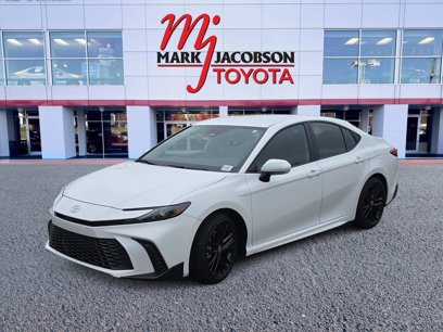 Used 2025 Toyota Camry SE