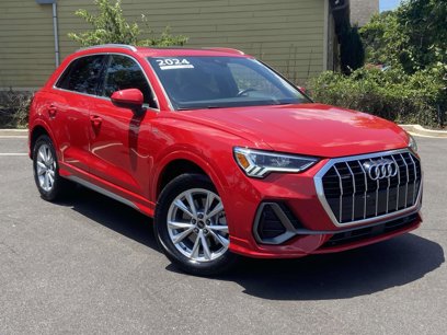 Certified 2024 Audi Q3 2.0T Premium