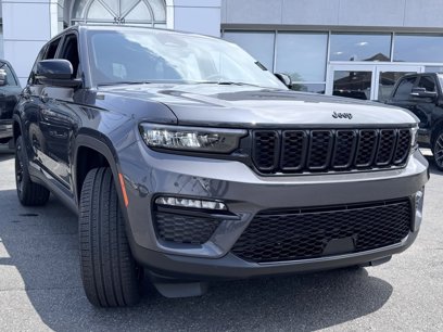 New 2025 Jeep Grand Cherokee Limited