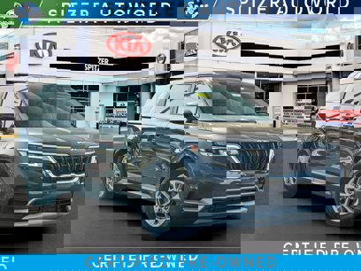 Certified 2022 Kia Carnival LX