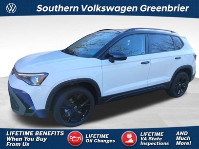 New 2025 Volkswagen Taos SE