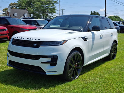 New 2025 Land Rover Range Rover Sport SE