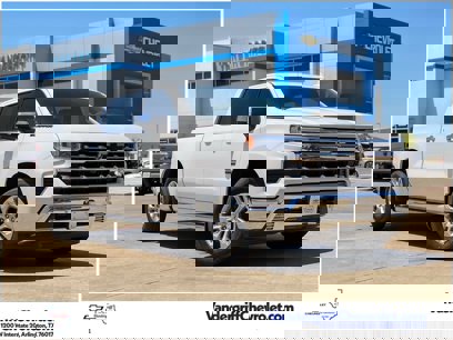 New 2025 Chevrolet Silverado 1500 LTZ w/ LTZ Premium Package