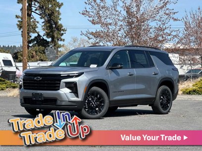 New 2025 Chevrolet Traverse LT w/ Midnight/Sport Edition