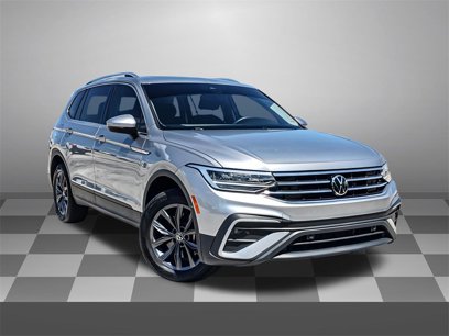 Used 2023 Volkswagen Tiguan SE
