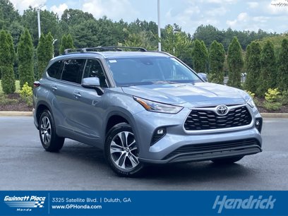 Used 2021 Toyota Highlander XLE