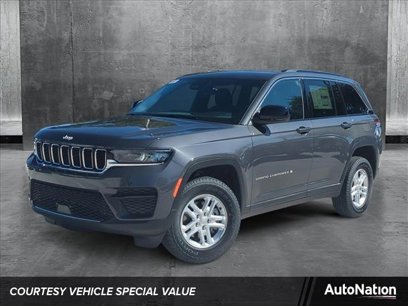 New 2025 Jeep Grand Cherokee Laredo w/ Luxury Tech Group I