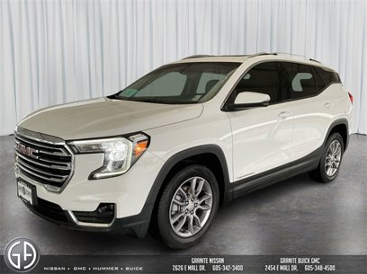 Used 2022 GMC Terrain SLT w/ Infotainment Package II
